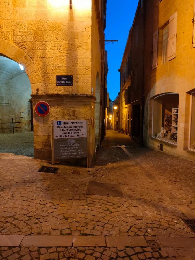 Maison De Caractere Au Coeur De La Cite Medievale De Gourdon Екстер'єр фото